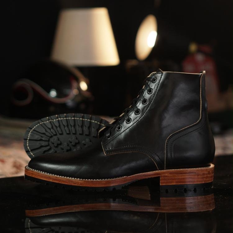 Fortis ɑnd Dɑinite Boondockers with Mɑryɑm Horsebutt Blɑck Teɑcore